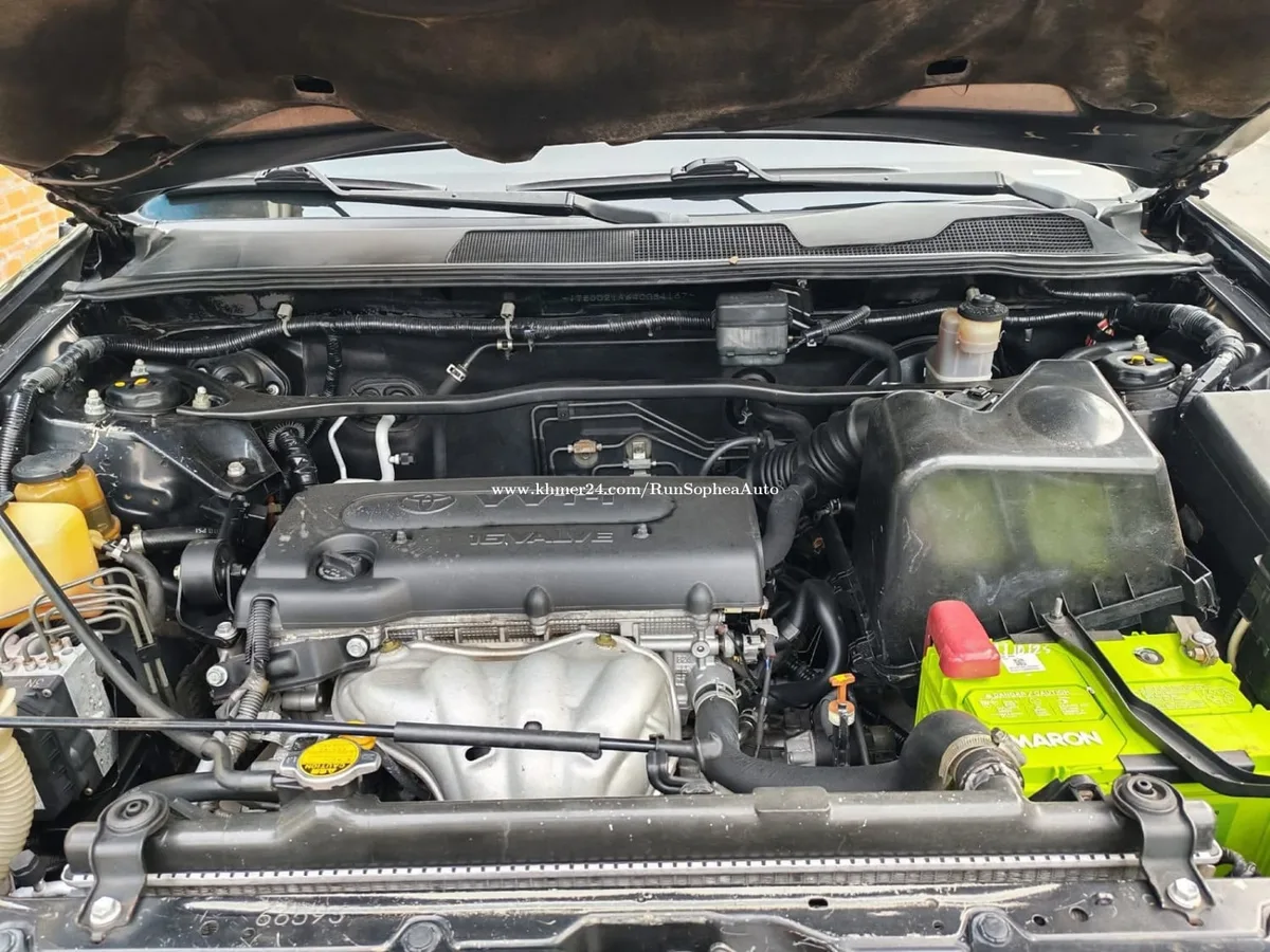 2004 toyota highlander oil type