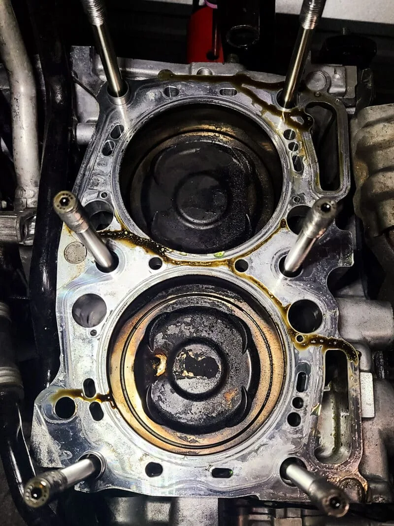2AZ-FE engine sludge