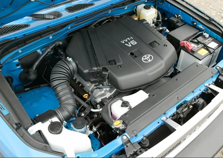 2GR-FKS engine