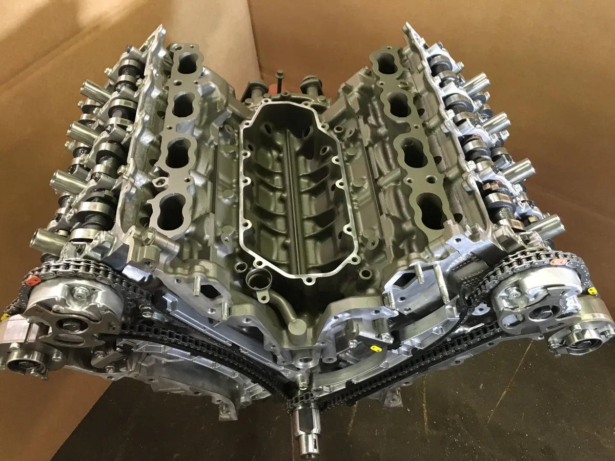 5.7L V8 engine bay