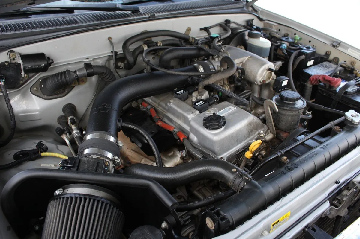 2001 toyota tacoma oil capacity