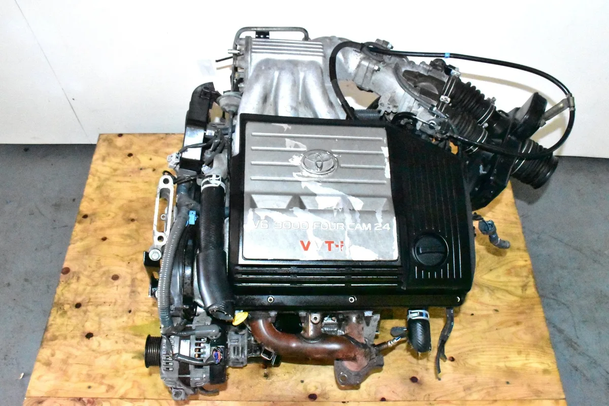 2004 toyota avalon oil capacity