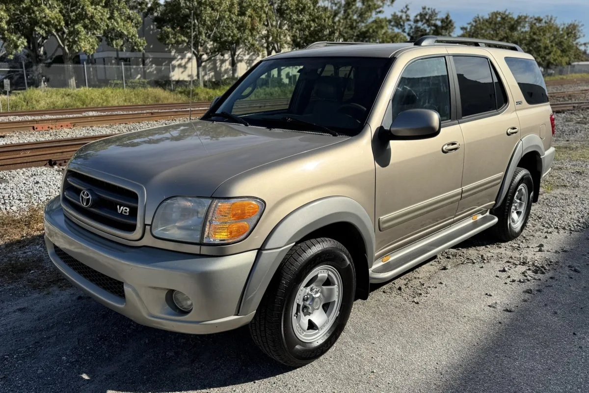 2004 Toyota Sequoia underbody inspection