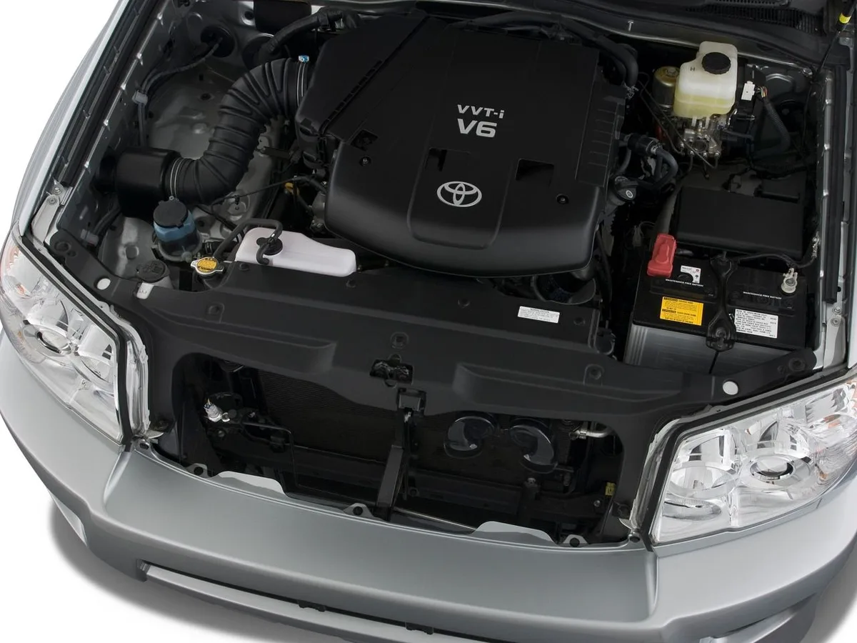 2006 toyota 4runner engine bay