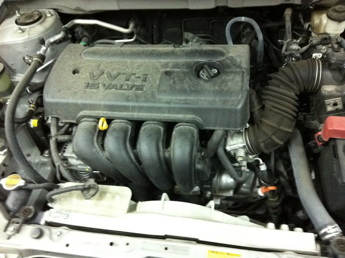 2006 toyota corolla oil capacity
