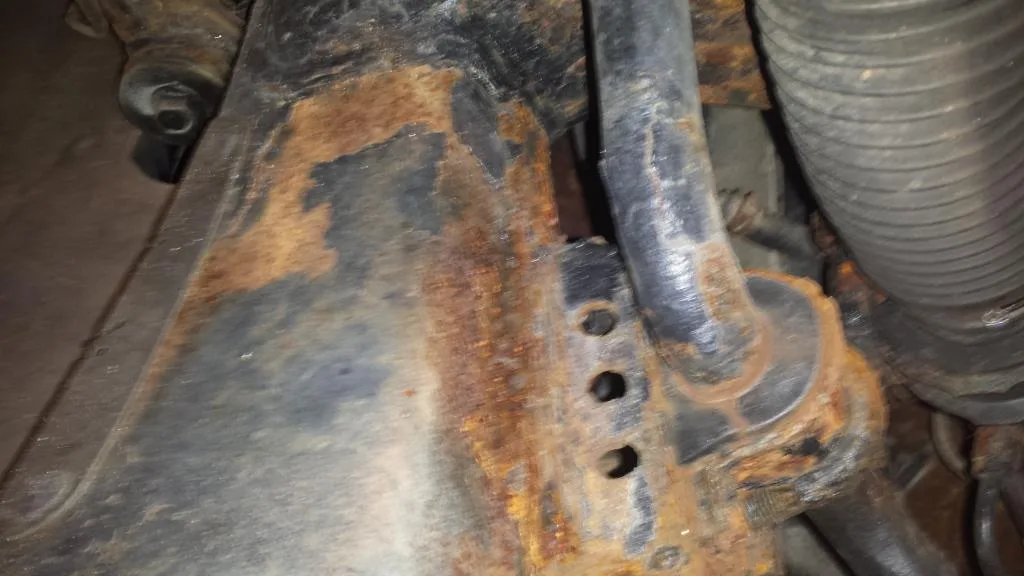 2006 Toyota Sequoia frame rust perforation