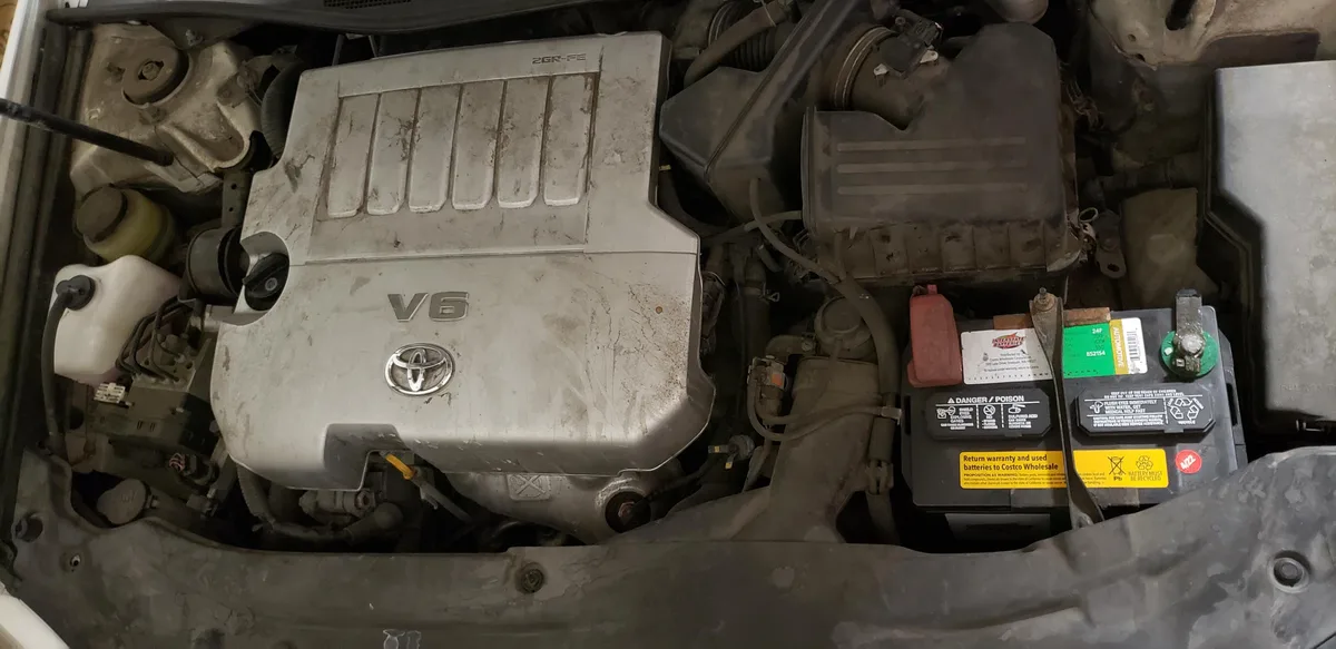 2007 Toyota Avalon oil capacity