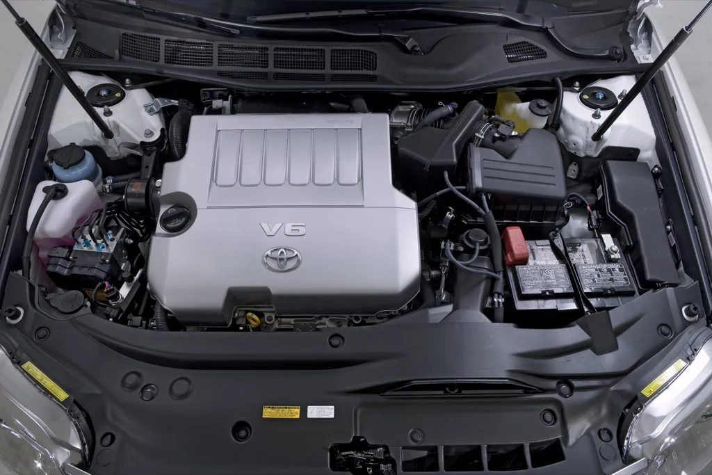 2011 toyota avalon oil capacity