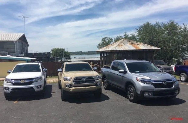 2017 mid-size pickup comparison