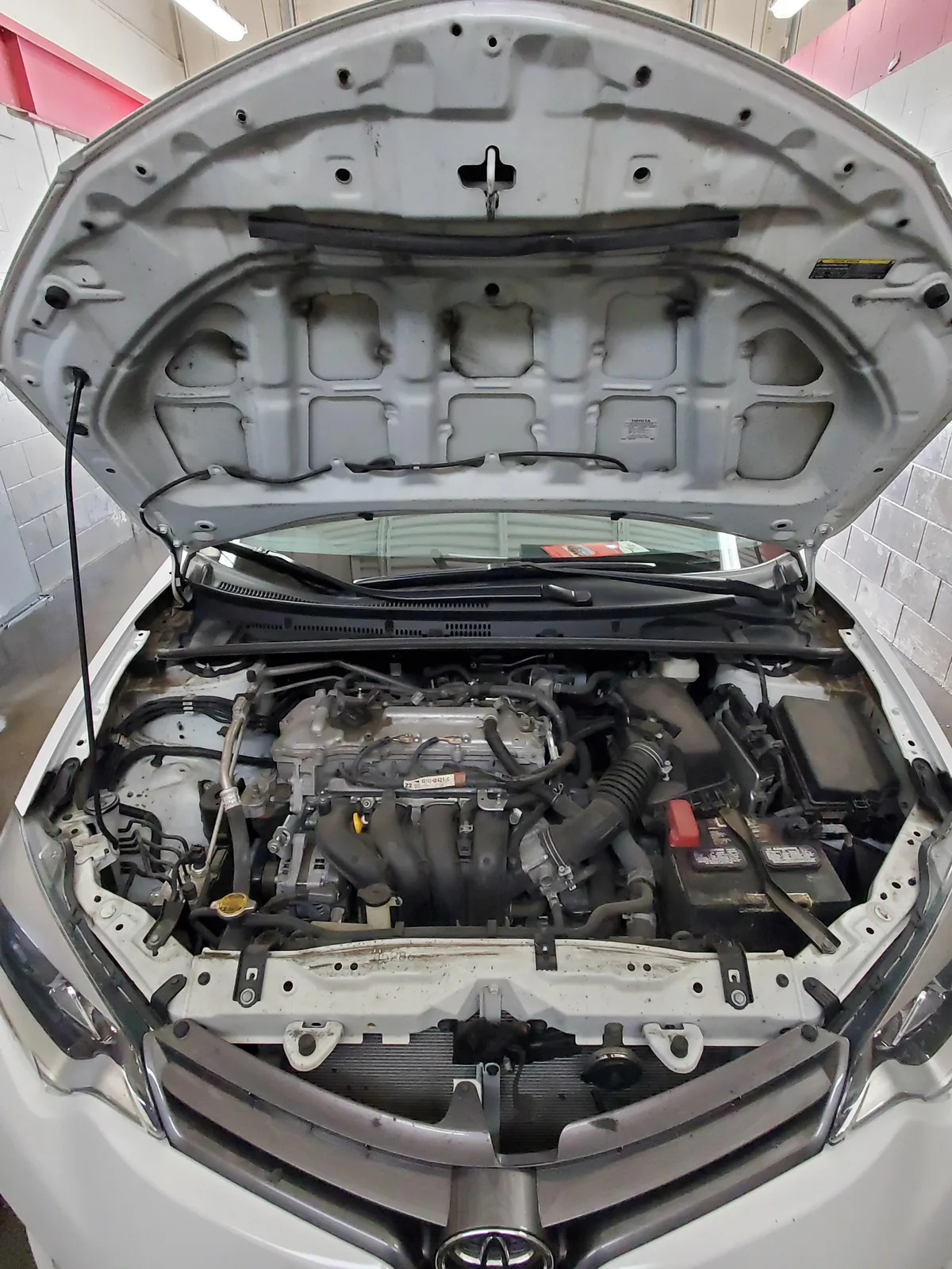 2018 toyota corolla oil capacity