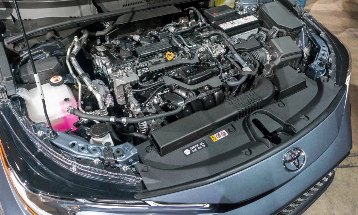 2020 toyota corolla oil capacity