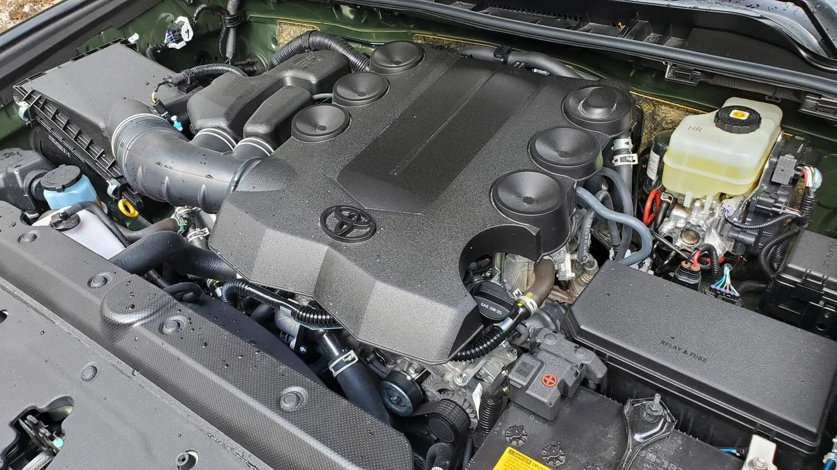 2021 toyota 4runner oil capacity