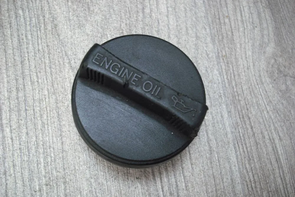 2021 toyota rav4 oil capacity