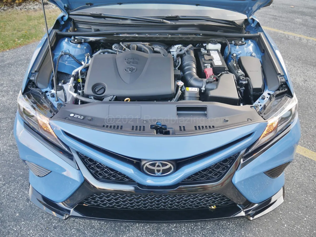 2022 Toyota Camry oil capacity
