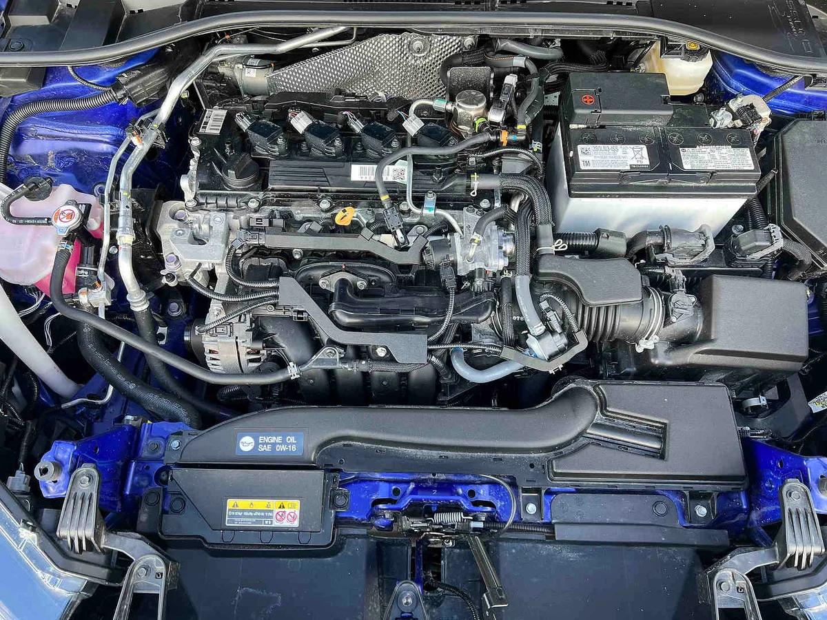 2022 toyota corolla oil capacity