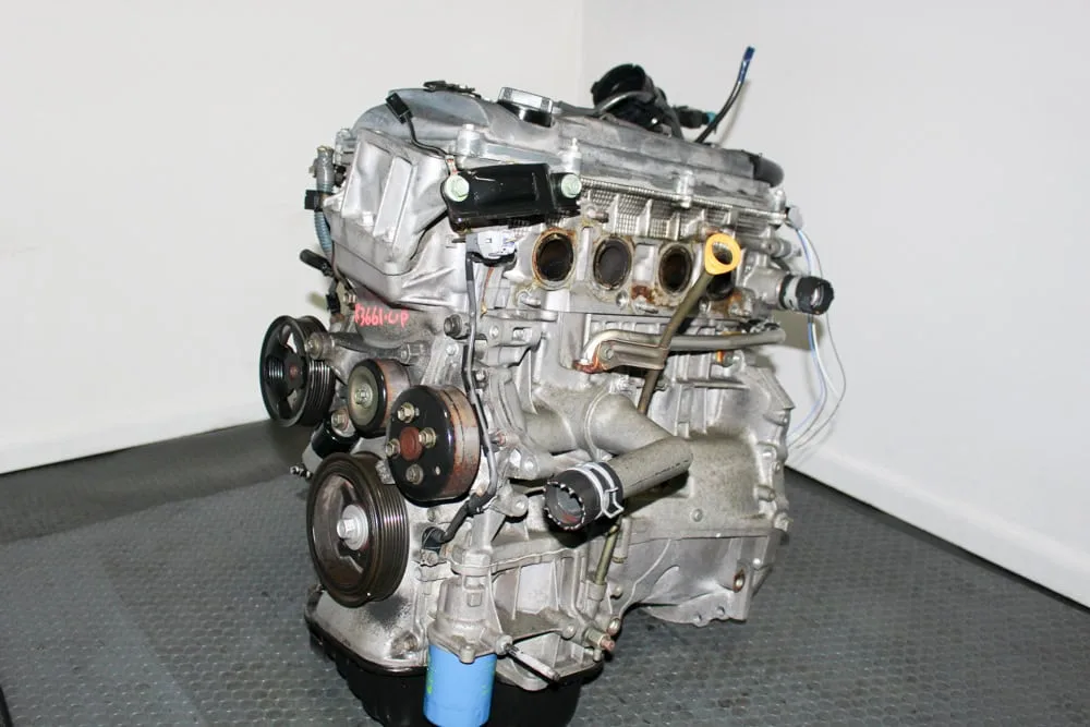 2AZ-FE engine
