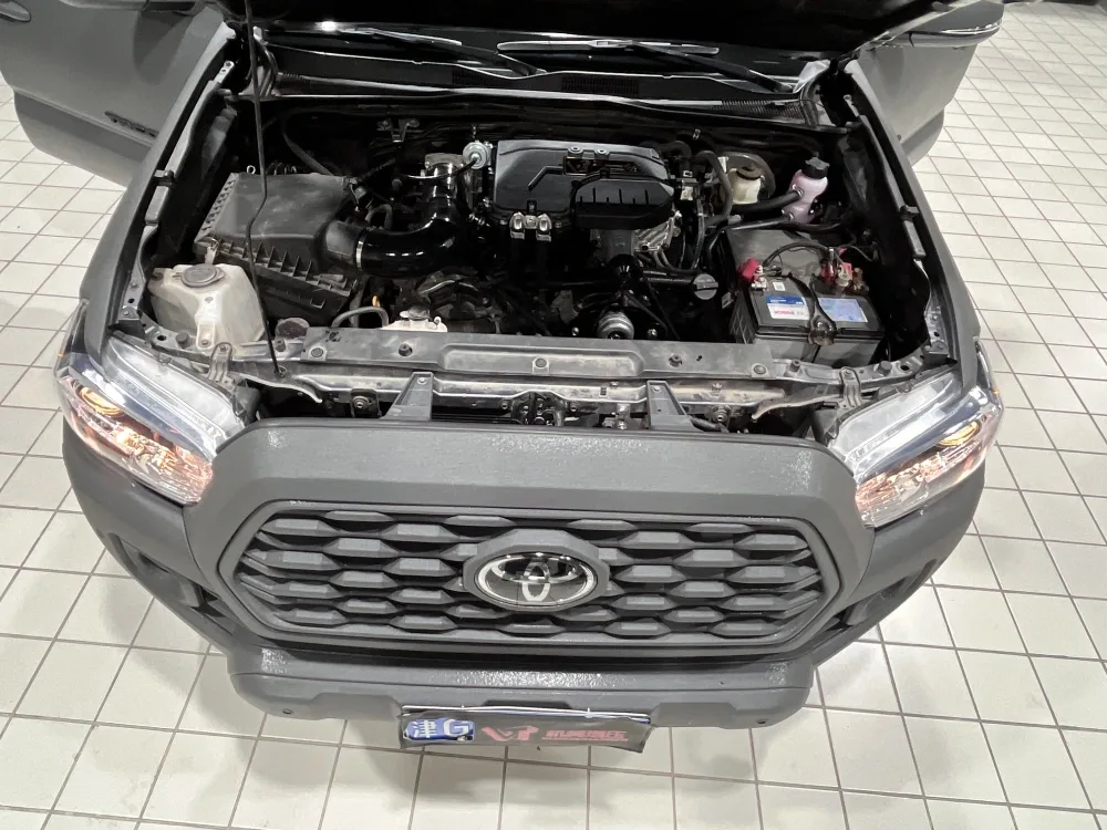 3.5L V6 vs 2.7L 4-cylinder engine