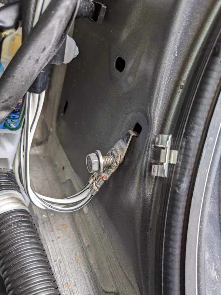 Highlander sunroof drain tube
