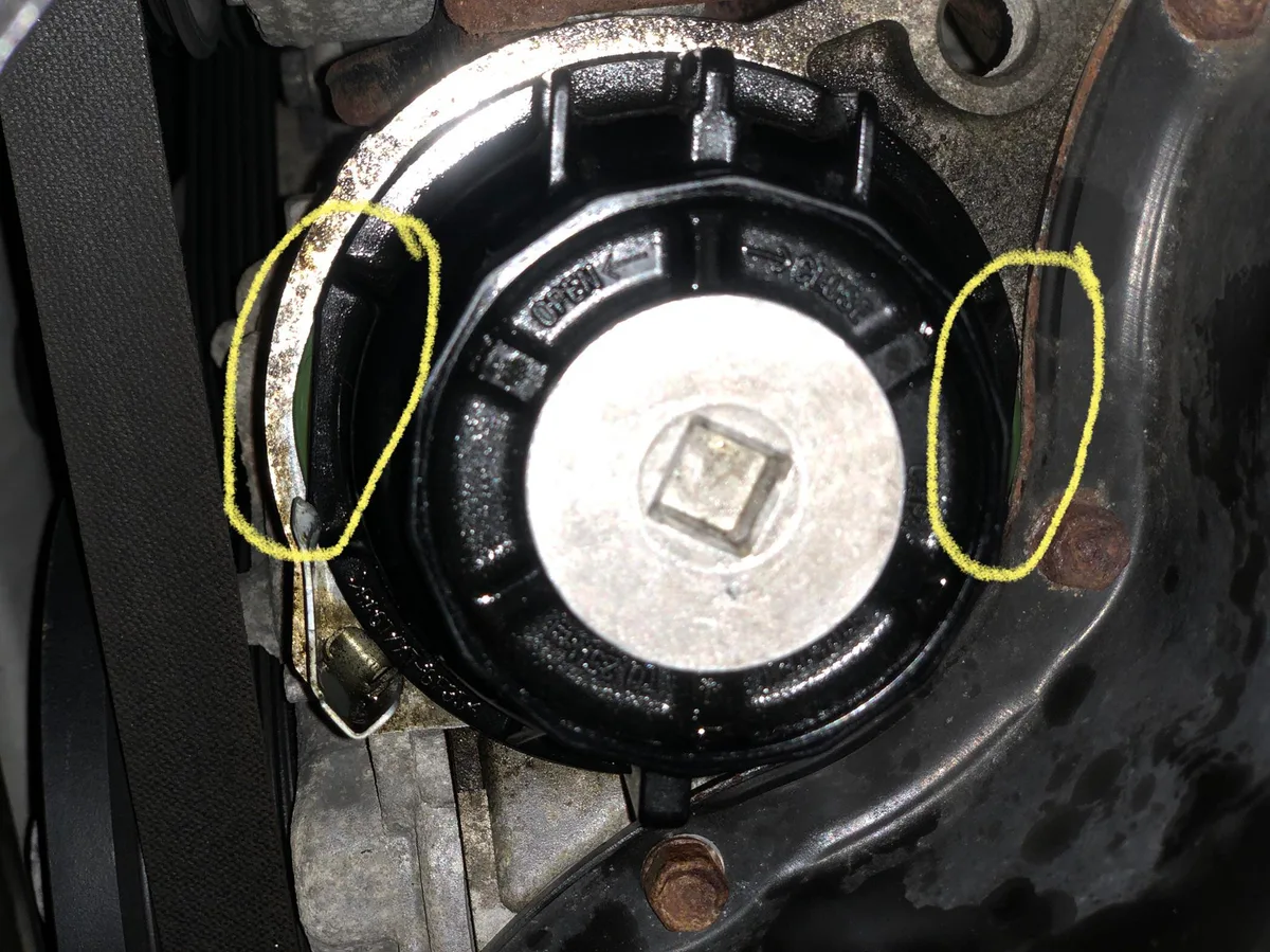 oil filter priming technique