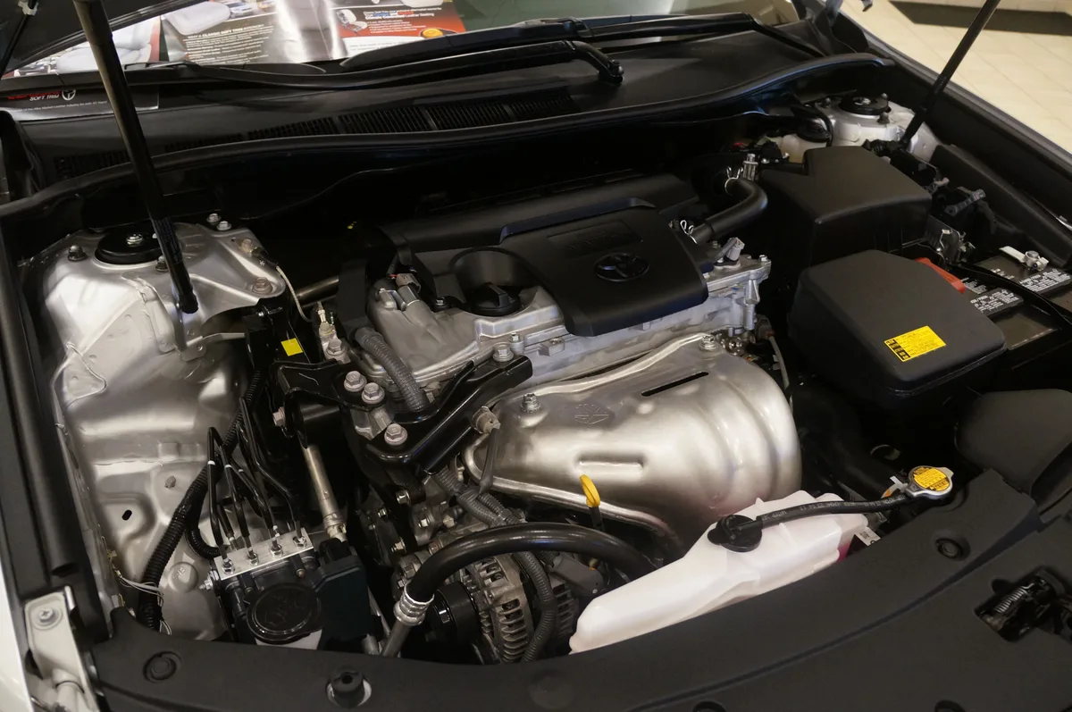 toyota camry oil capacity
