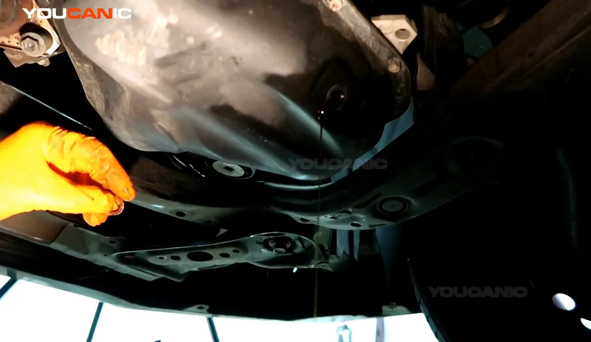 Toyota Camry oil filter and crush washer