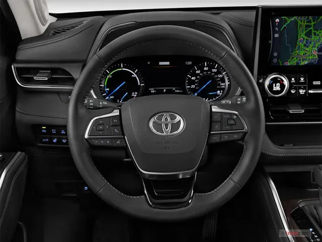Toyota Highlander dashboard interior