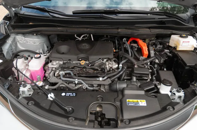 toyota sienna oil capacity